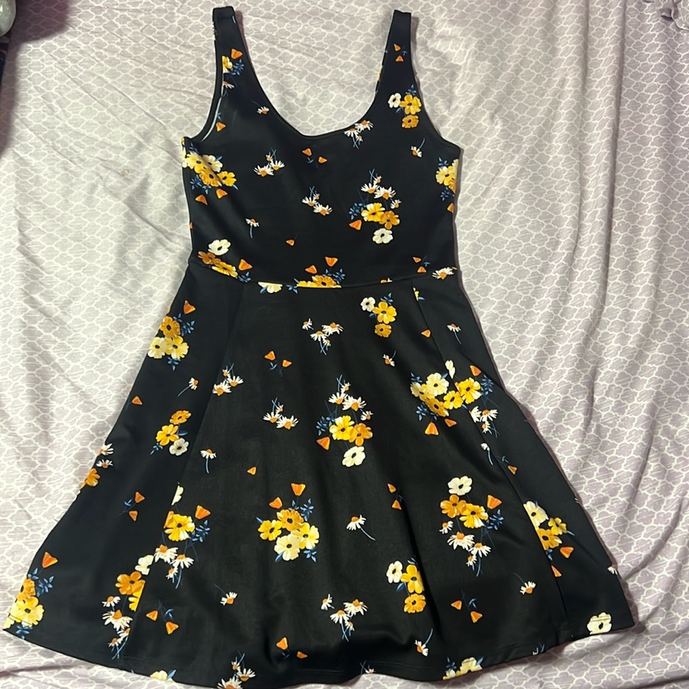 NWOT H&M Dress